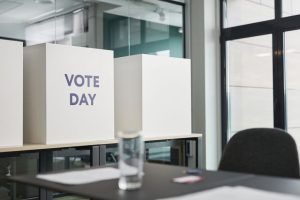 Neutralité stricte enterrée: comment la Suisse romande a décisionnellement renoncé à sa tradition