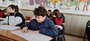 Suisse : une décennie d’effondrement scolaire, l’enquête PISA tire la sonnette d’alarme